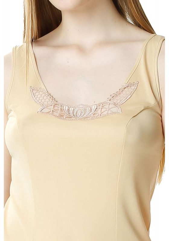 Beżowa koszulka na ramiączkach Mewa 4139 Carmen z jedwabiu Vistex