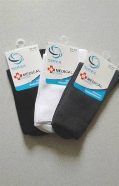 Czarne bezuciskowe skarpetki męskie Sotex / 4522